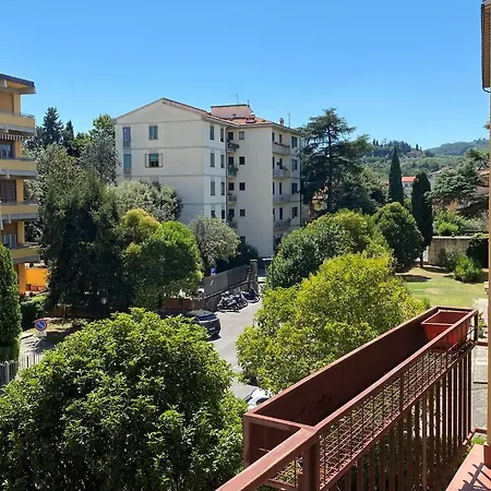 - Quiet & Comfortable * Florence