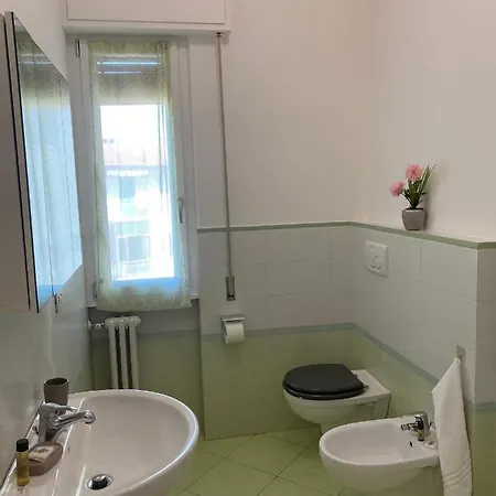 - Quiet & Comfortable Florence